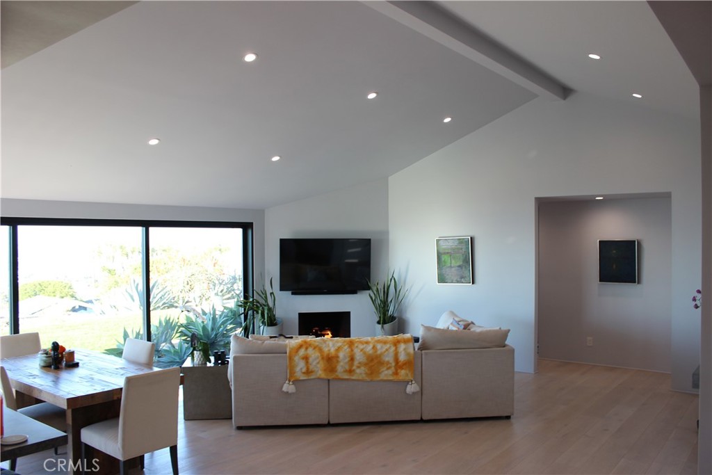 161 Via Pasqual Property Photo 5