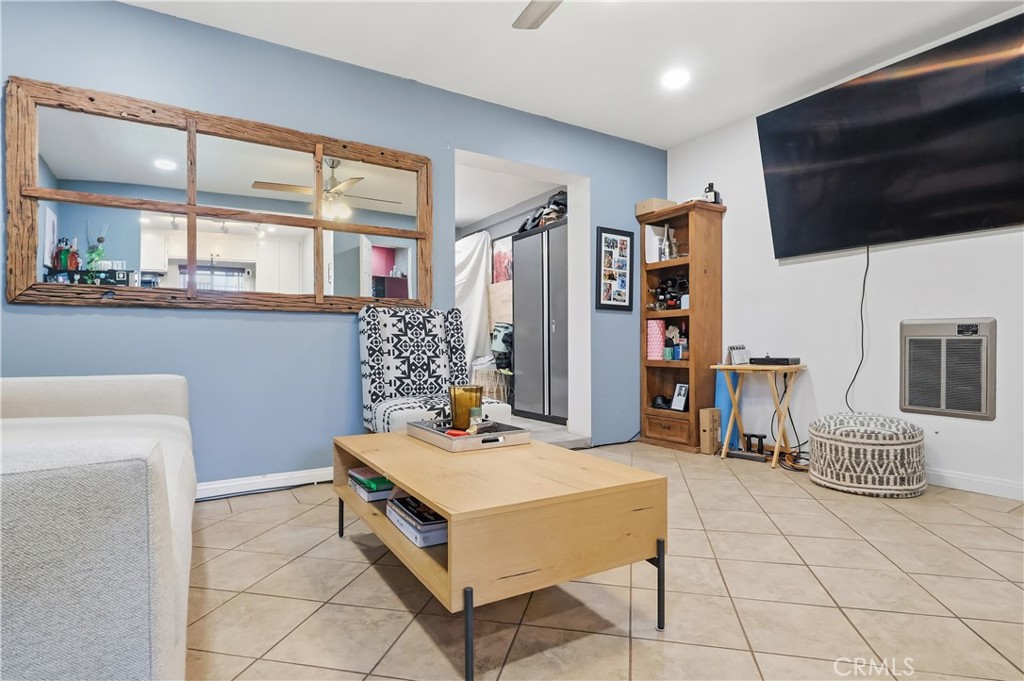 1040 1048 251st Property Photo 15