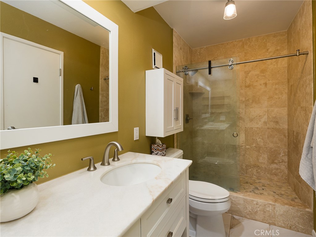 531 Esplanade 313 Property Photo 15