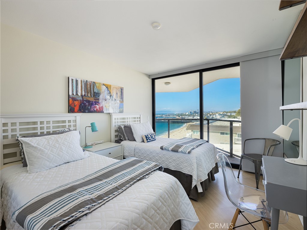 531 Esplanade 313 Property Photo 16
