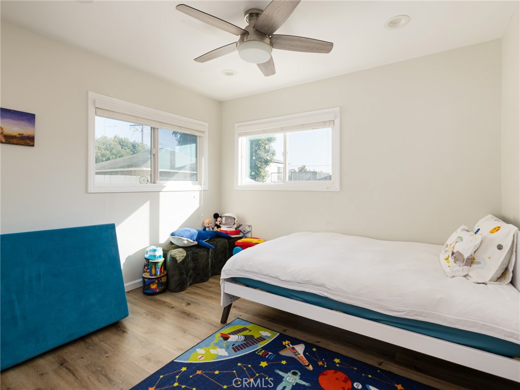 526 Sheldon Street Property Photo 18