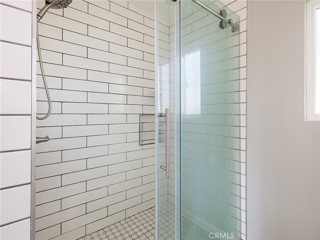 526 Sheldon Street Property Photo 34