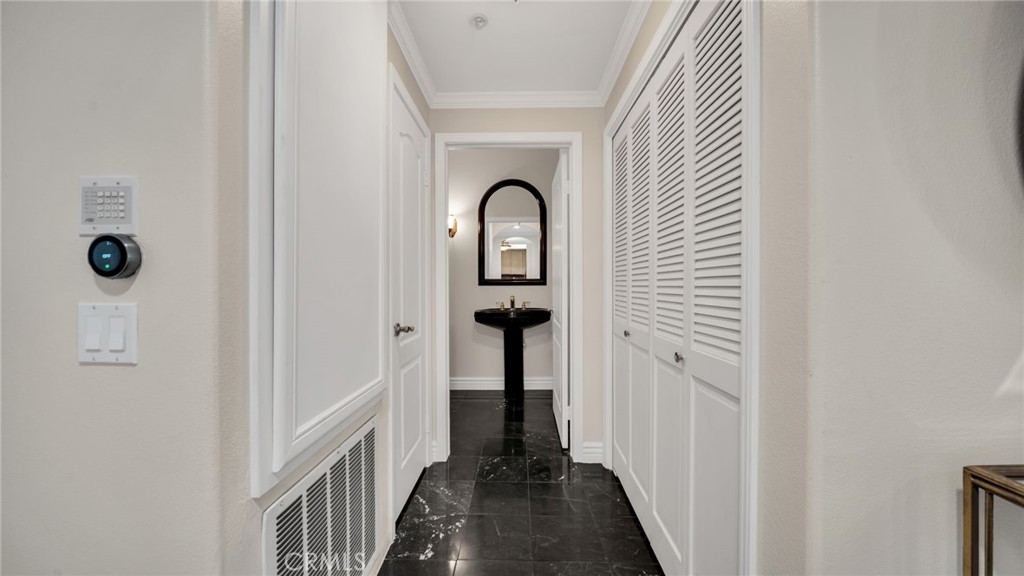 7218 Hillside Avenue 202 Property Photo 21