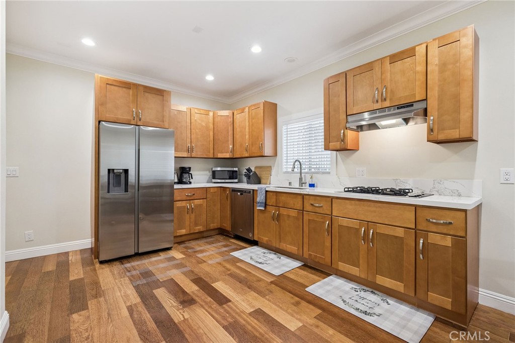 2104 Crenshaw Boulevard Property Photo 15