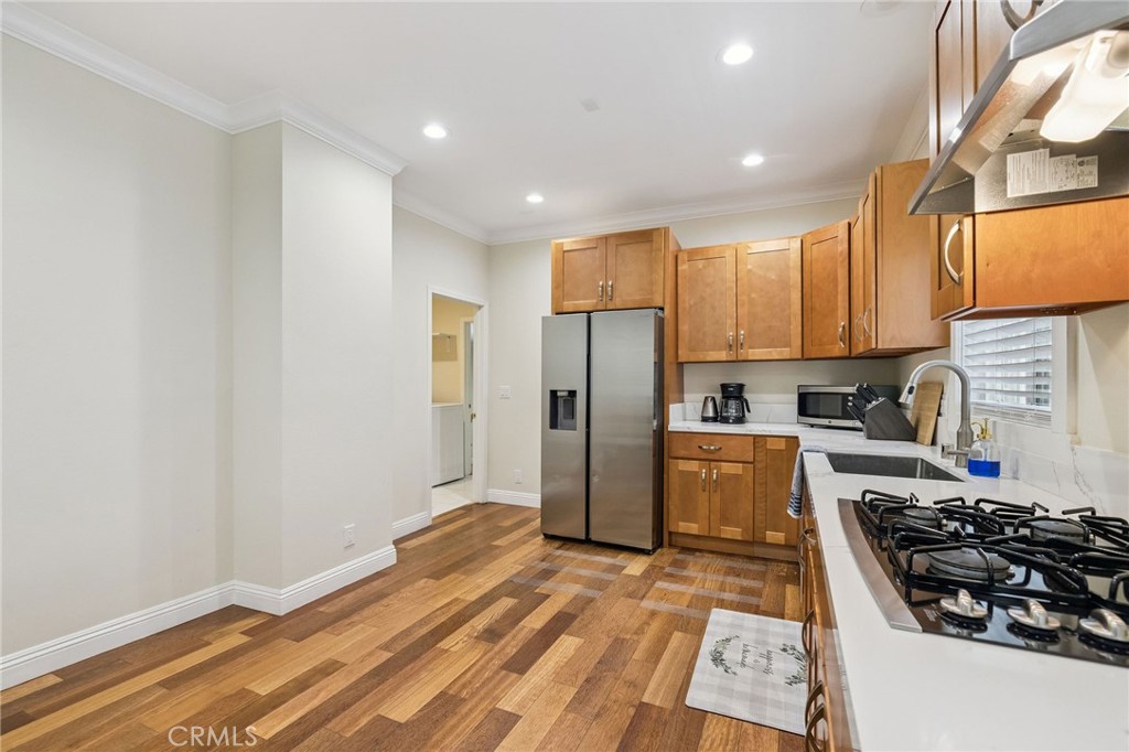 2104 Crenshaw Boulevard Property Photo 16