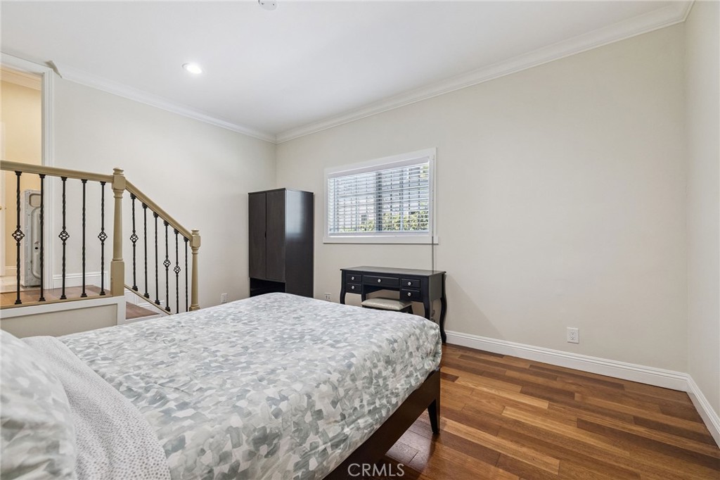 2104 Crenshaw Boulevard Property Photo 28