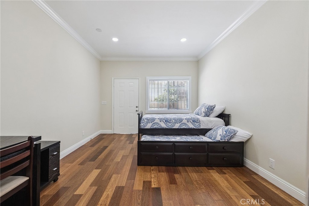 2104 Crenshaw Boulevard Property Photo 29