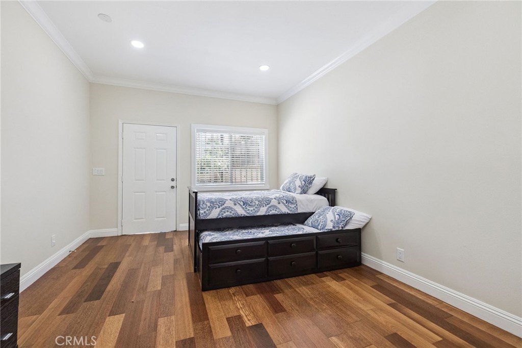 2104 Crenshaw Boulevard Property Photo 30