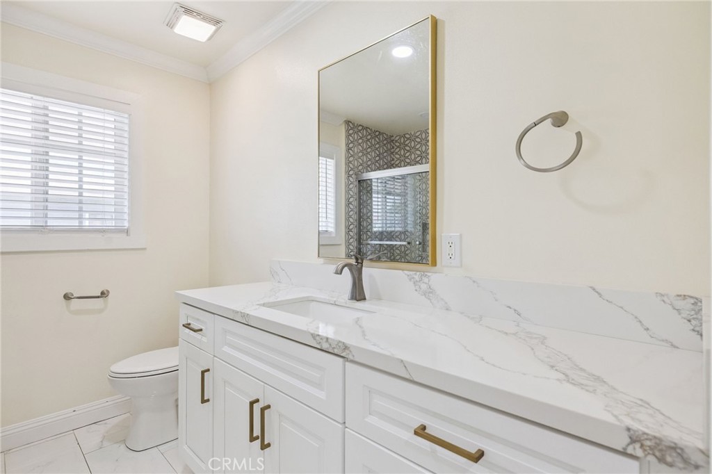 2104 Crenshaw Boulevard Property Photo 42