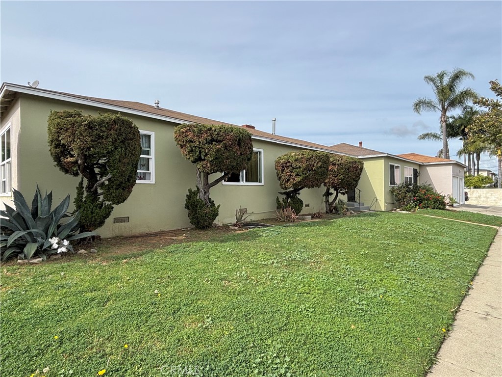 11533 Truro Property Photo 2