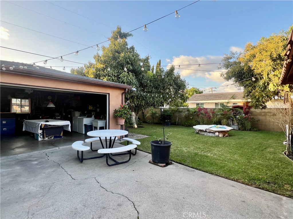 5941 Stanton Property Photo 8