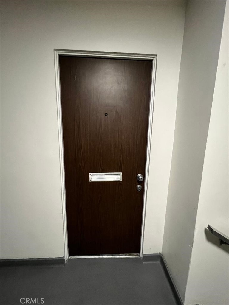 2433 190th Property Photo 4