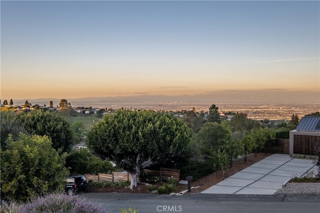 28829 Crestridge Property Photo 2