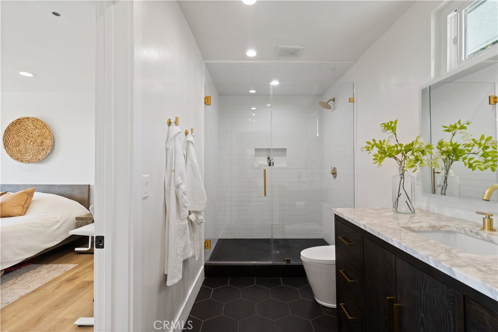 28829 Crestridge Property Photo 6