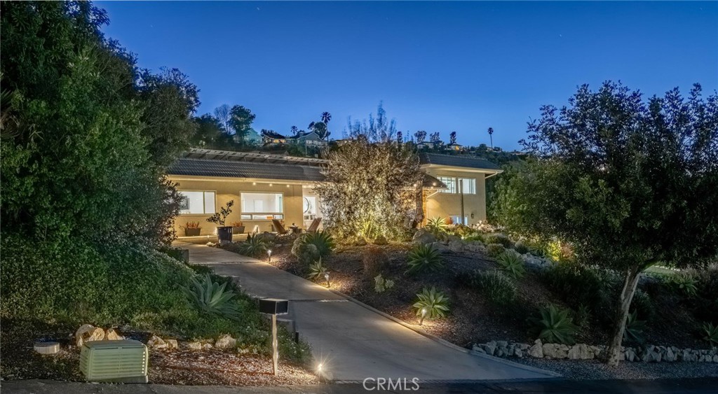 28829 Crestridge Property Photo 7