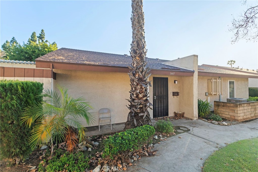 1443 Fredericks Property Photo 4