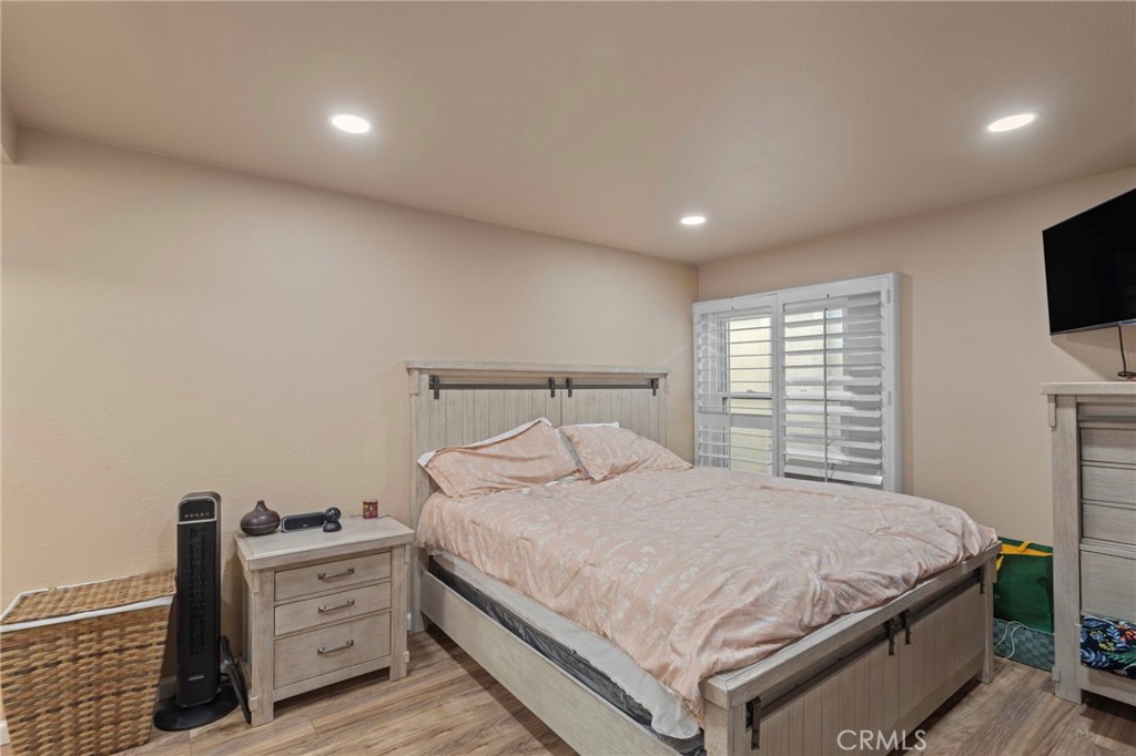 1443 Fredericks Property Photo 21