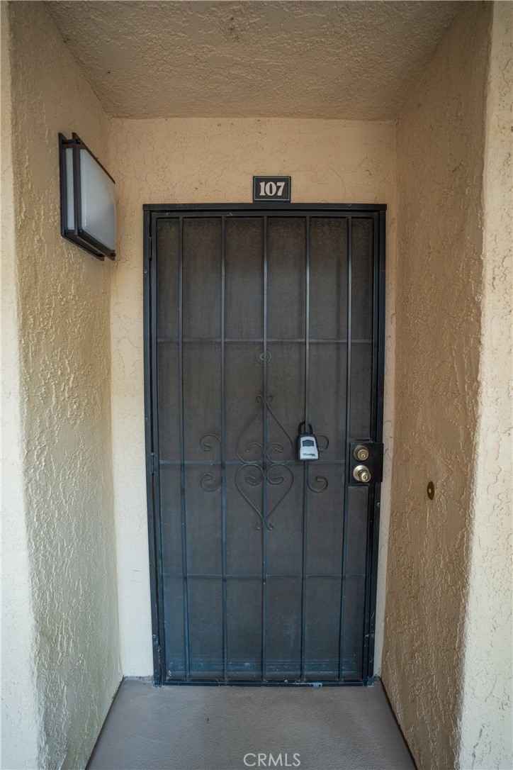 2504 E Willow 107 Property Photo 16