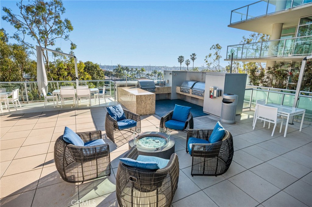 13700 Marina Pointe 611 Property Photo 41