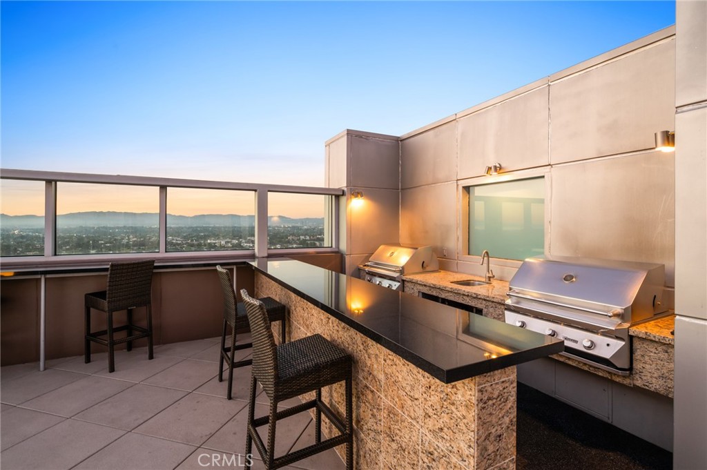 13700 Marina Pointe 611 Property Photo 48