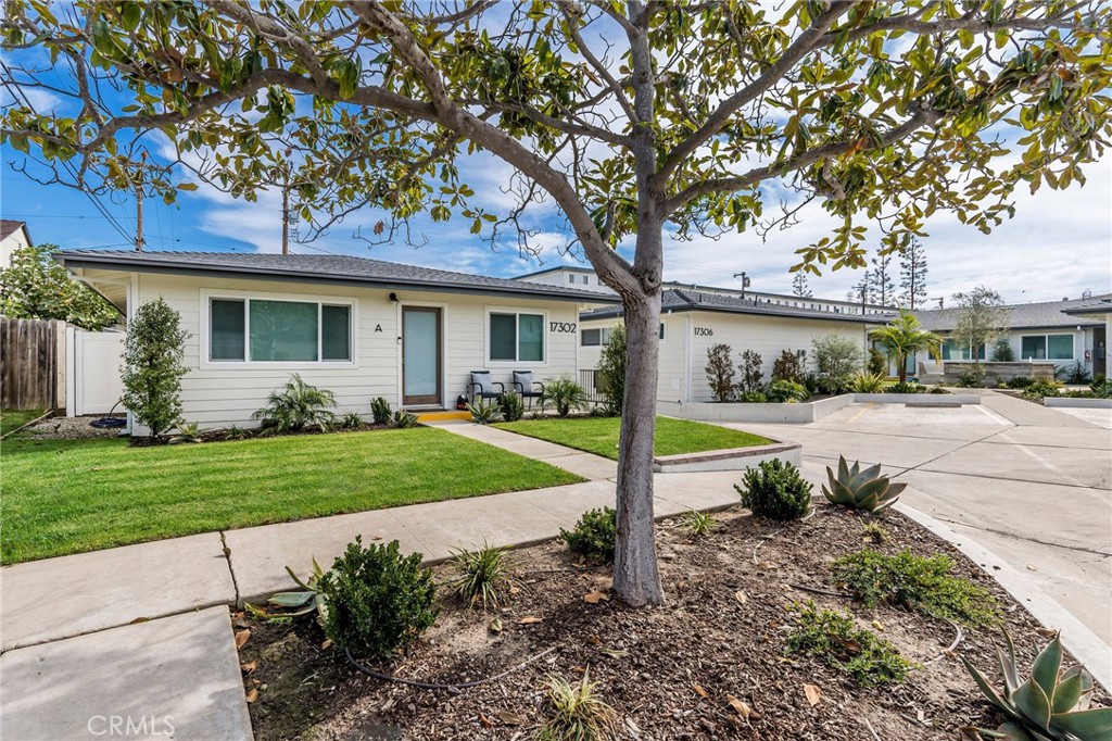 17302 Ermanita Property Photo 6