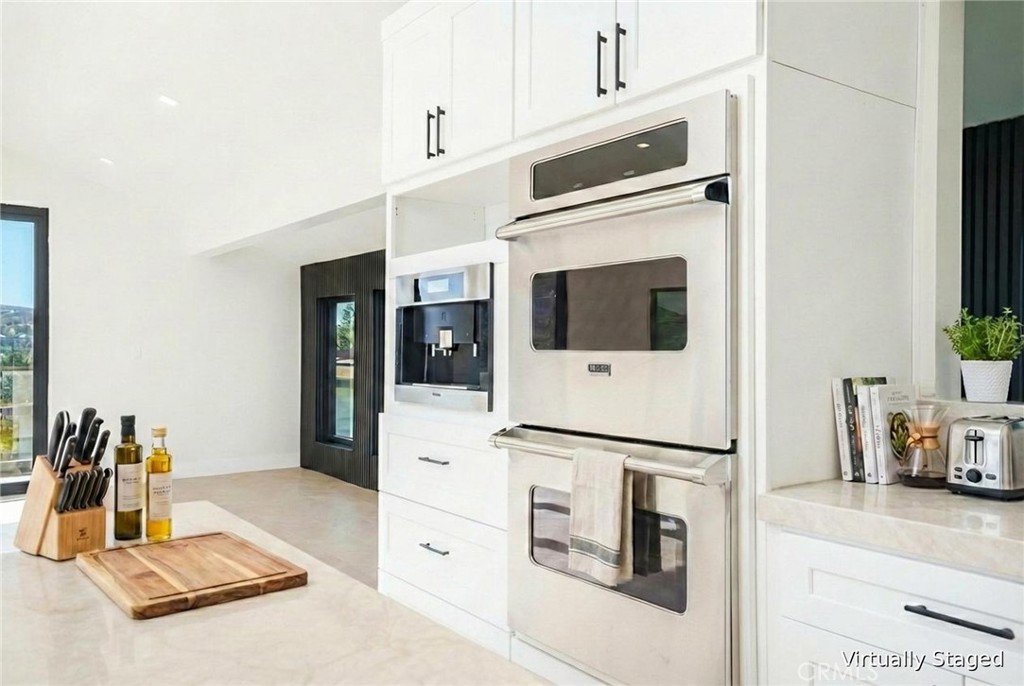 18827 Edleen Drive Property Photo 18