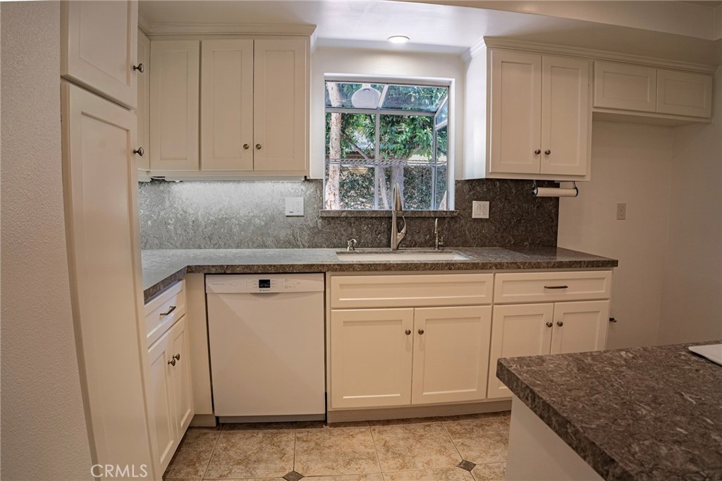 2213 Pullman Lane 1 Property Photo 16