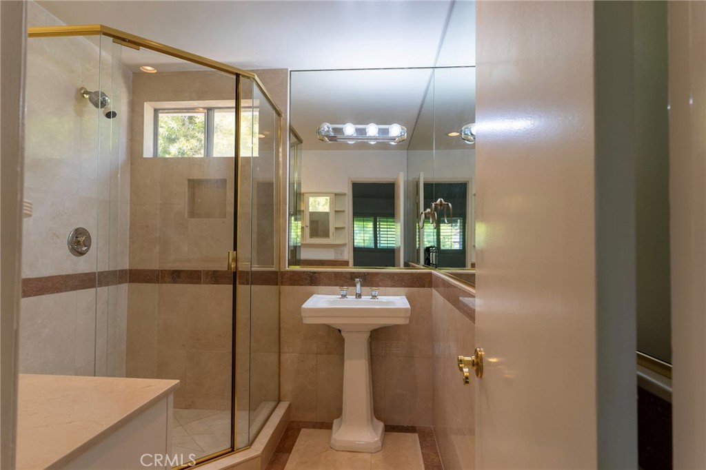2213 Pullman Lane 1 Property Photo 27