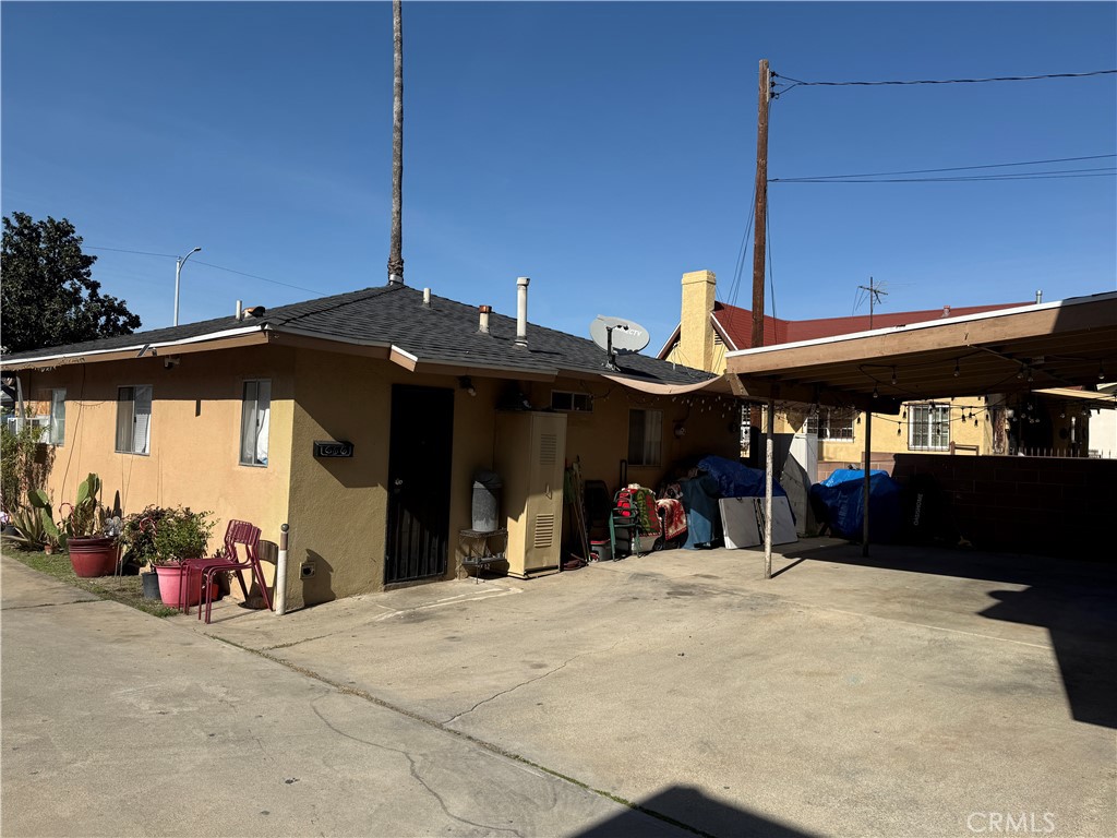 666 Hoefner Property Photo 3