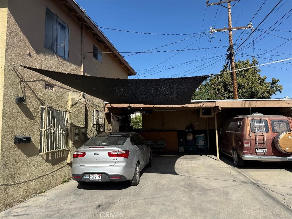 666 Hoefner Property Photo 4