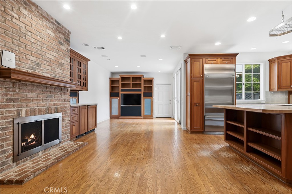 500 3rd Property Photo 1
