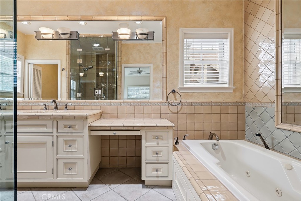 500 3rd Property Photo 11