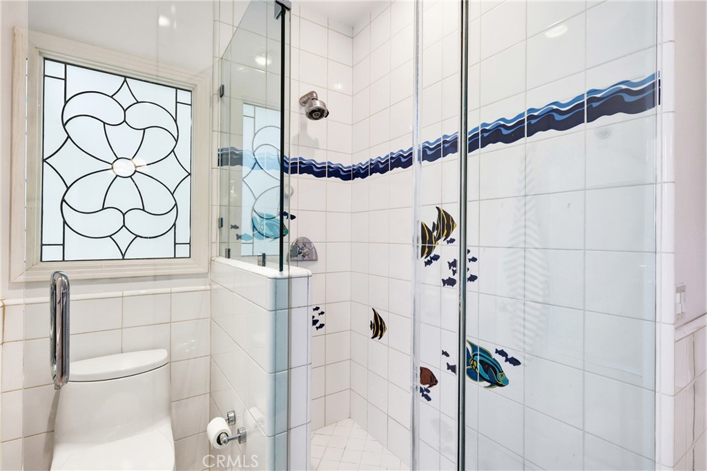 500 3rd Property Photo 18