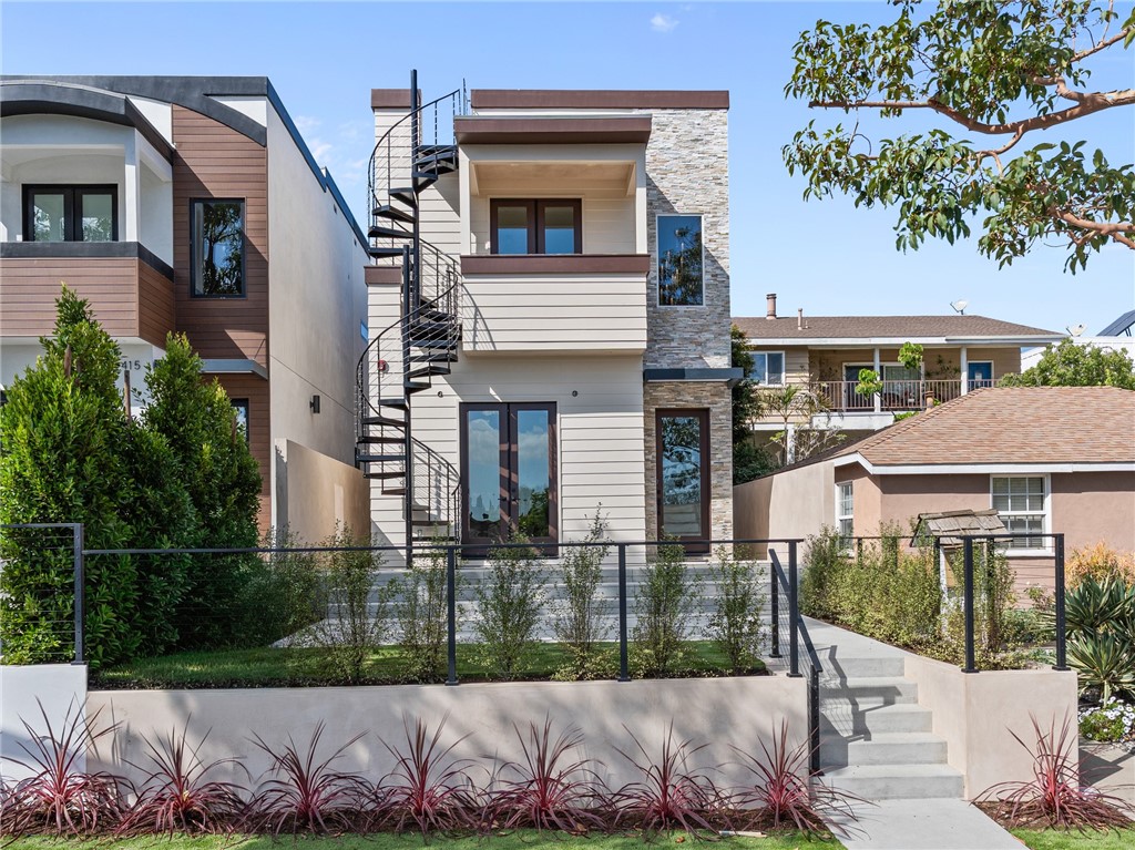 417 Standard Property Photo 1