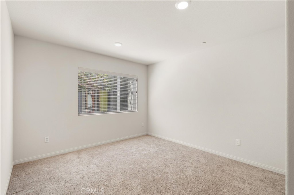 1212 Ironsides Lane Property Photo 6