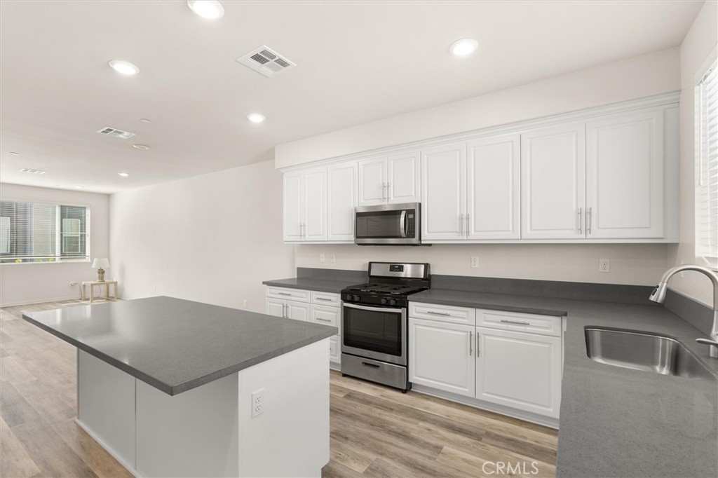 1212 Ironsides Lane Property Photo 15