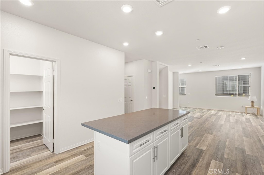 1212 Ironsides Lane Property Photo 16