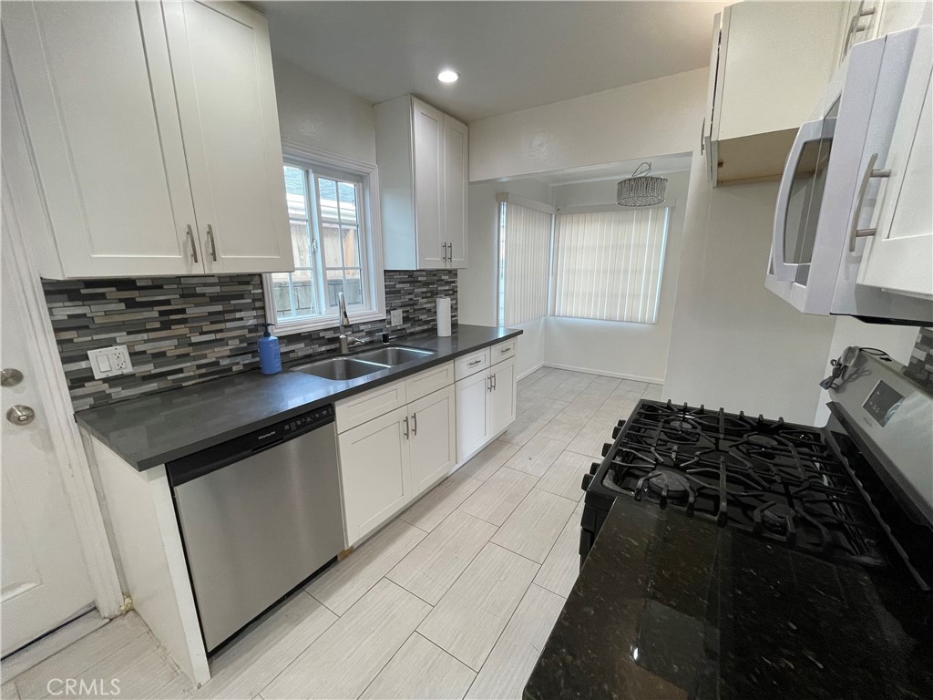 2217 Barbour Court Property Photo 14