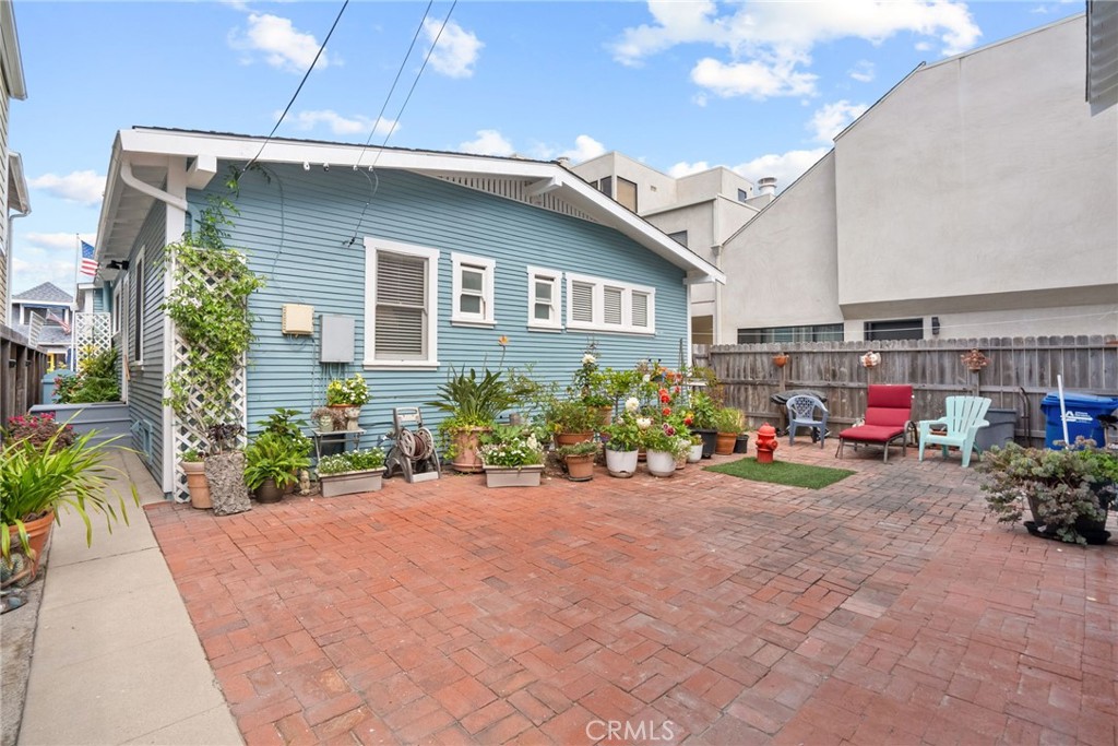 36 19th Street Property Photo 46