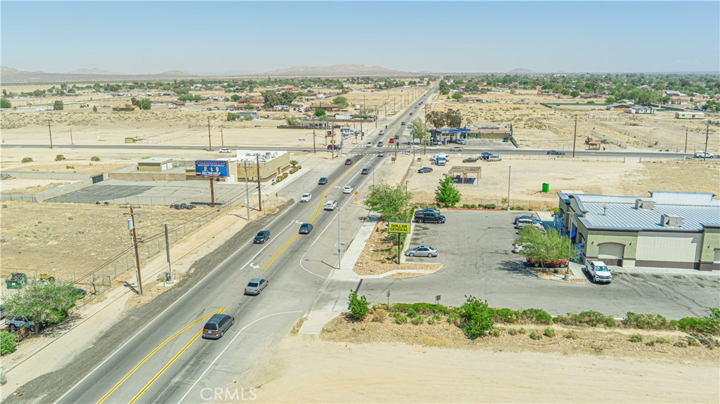 90 Palmdale Blvd Property Photo 5