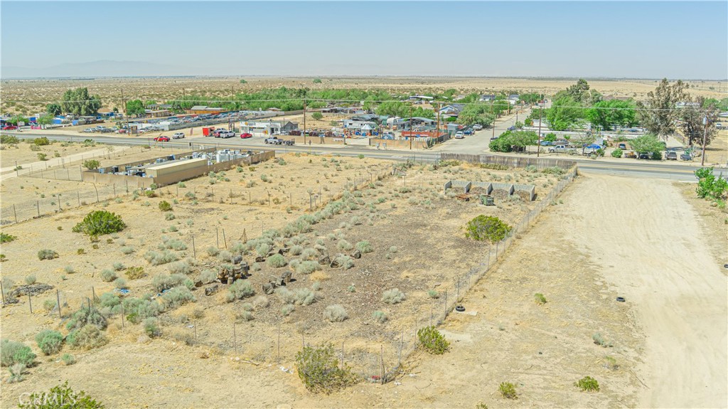90 Palmdale Blvd Property Photo 8