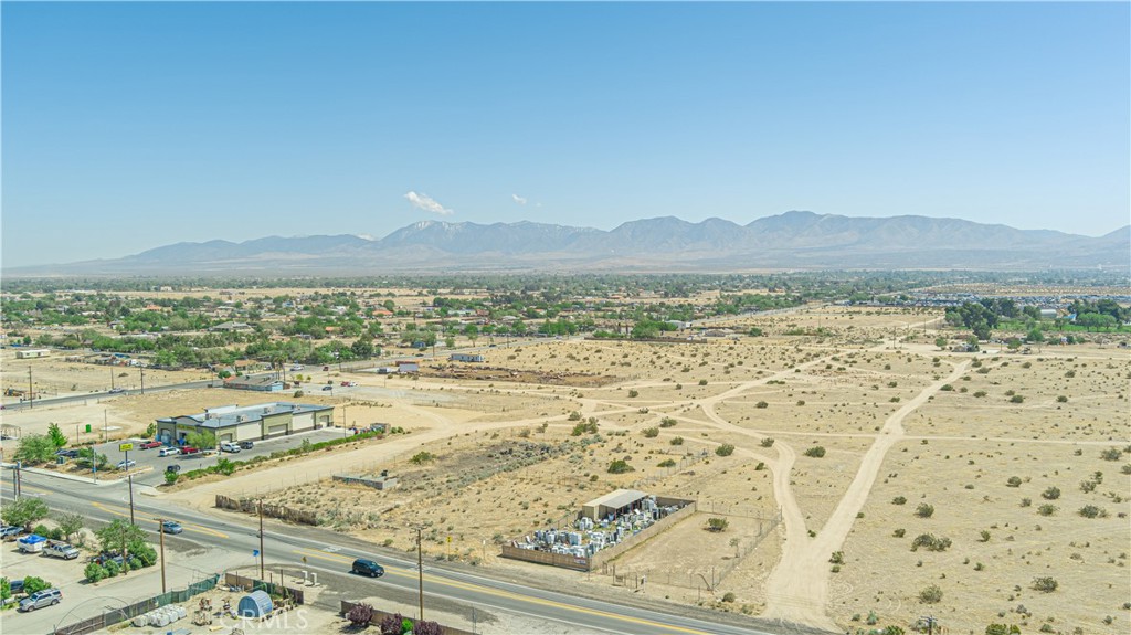90 Palmdale Blvd Property Photo 18