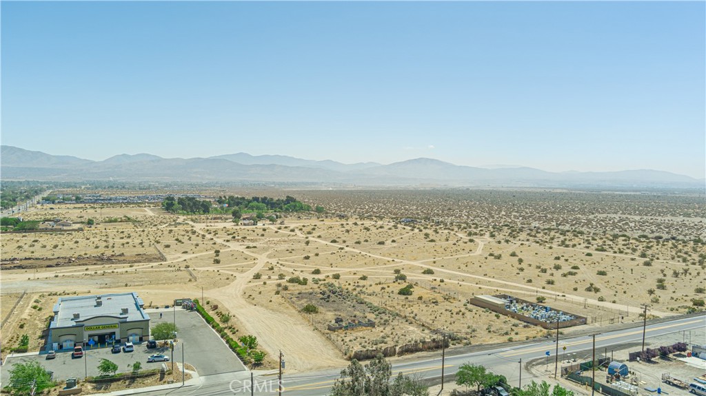 90 Palmdale Blvd Property Photo 20