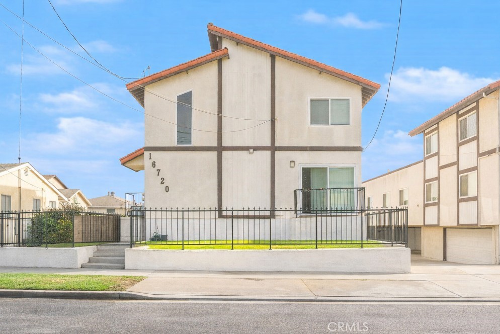 16720 S Dalton Ave Property Photo 5