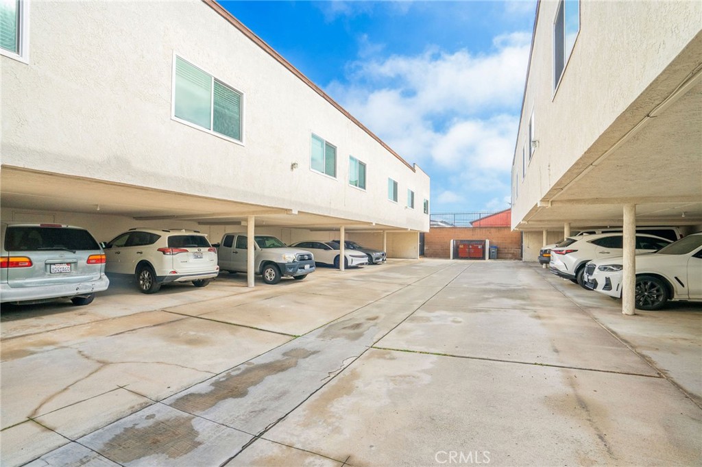 16720 S Dalton Ave Property Photo 8