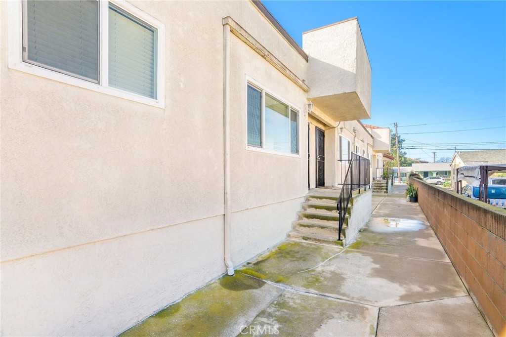 16720 S Dalton Ave Property Photo 9
