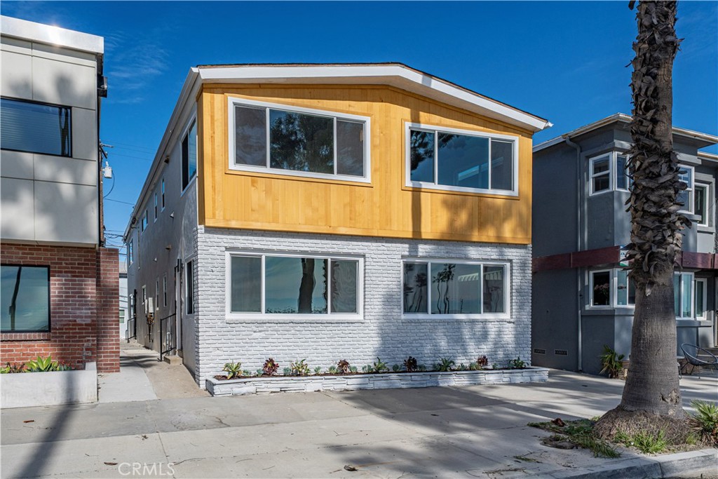 5339 E Ocean Property Photo 1
