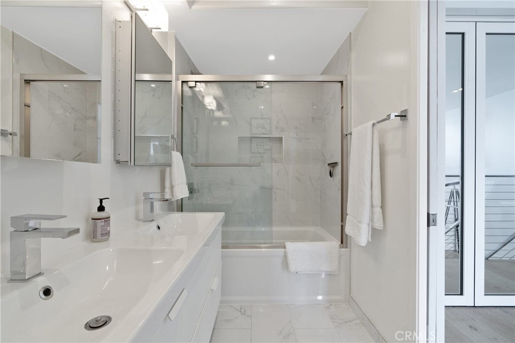 30 Reef 3 Property Photo 47