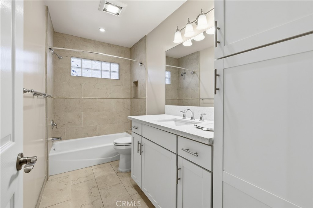 4070 Bluff Street Property Photo 12
