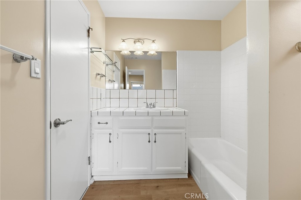 4070 Bluff Street Property Photo 24